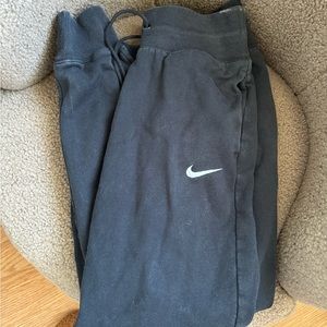Men’s small nike jogger sweatpants